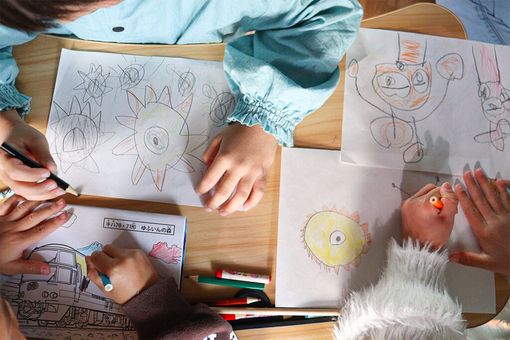WINWINCARの由来-子どもたちの絵